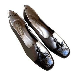 Vintage California Magdesians USA low heel pumps slip on career shoes US Sz 7N
